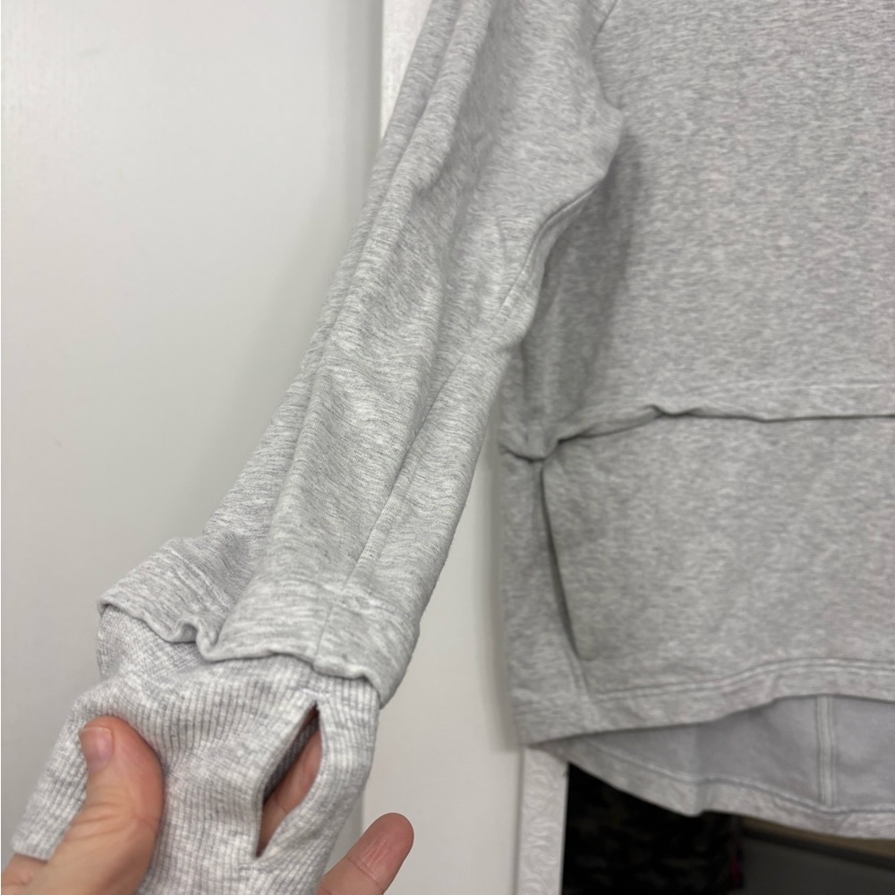 Lululemon Find Your Unwind Pullover - Picture 4 of 8